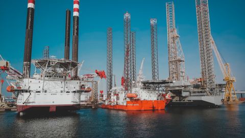 Industry 2 Offshore en baggerwerken