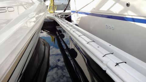 marina fender-stootrand-havens-polyform-maru-watersport marina-fender-fenderlist-stootrand-havens-steigerfender-maru-watersport